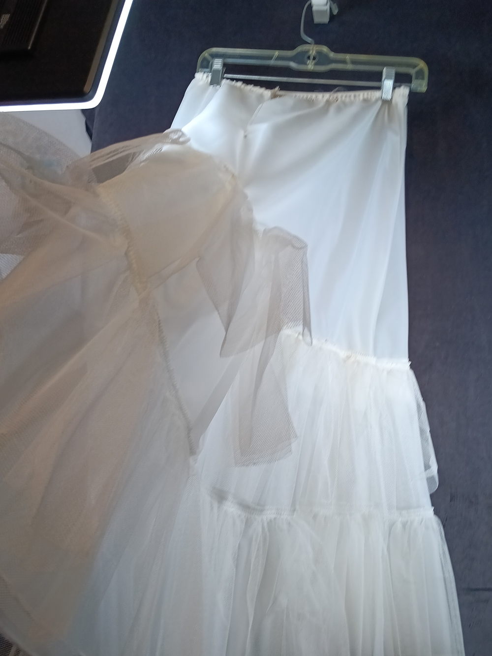 Crinoline Adjustable Size Classic White Tiered Petticoat Tulle Slip - Picture 4 of 7